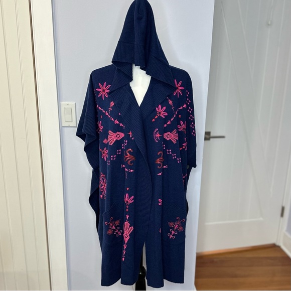 Johnny Was Blue wool/cashmere Cape w/ fuchsia embroidery. One size. NEW! - Picture 1 of 12
